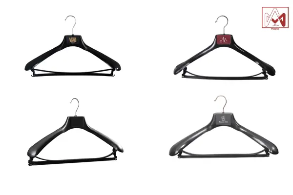 چوب لباسی شانه دار